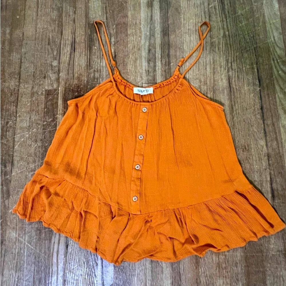 FASHION ON EARTH CAMI BLOUSE - Picture 1 of 3